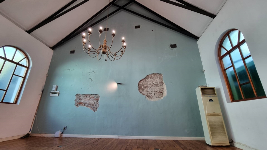Commercial Property for Sale in Woodstock Western Cape